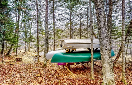 Presque Isle Casa | Hand-Built, Waterfront Log Home w/ Wood Stove, Firepit, Boat Landing & Boats!