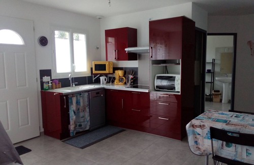 Leon Casa | Handicap-accessible cottage with private heated pool