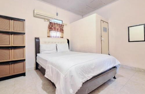Padang Hotel | Handira Homestay Syariah Padang RedPartner