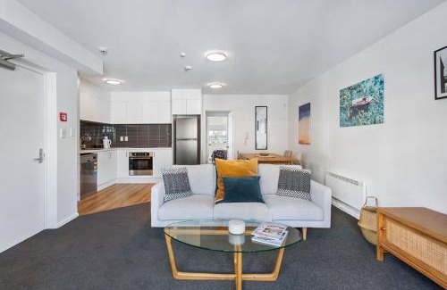 Merivale Apartamento | Handy CBD Covered Free Parking Gym 2 Bdrm