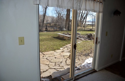 Carbon County Casa | Hanging Bull Lodge