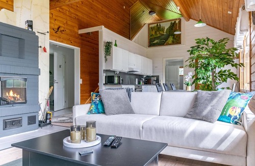 Rautalampi Casa | Hanhenpesä by Interhome