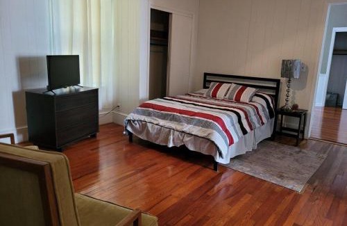 Thomaston Casa | Hannah House South Cozy country living near the city