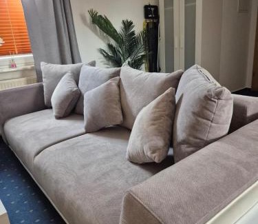 Wolfsburg Apartamento | HANNIBAL - Studio-Apartment Gladiole 1, Parkplatz, Küche, HighSpeed WLAN