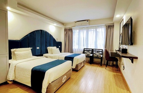 Hang Trong Hotel | Hanoi Capital Premium Hotel