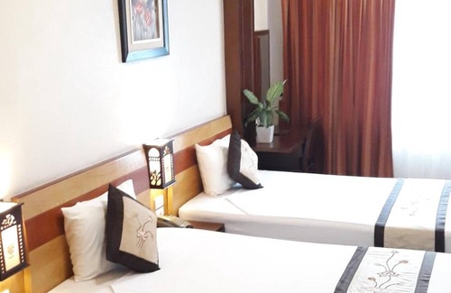 Hoan Kiem Hotel | Hanoi Street Hotel