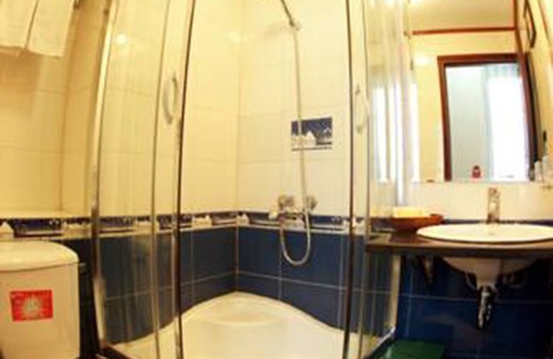 Hoan Kiem Hotel | Hanoi Street Hotel
