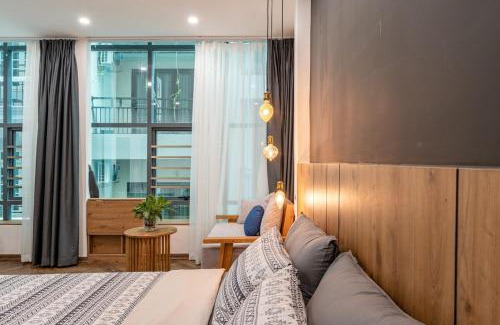 Hang Trong Apartamento | HanoianHearths- NH2 - Private Cinema - Bathtub