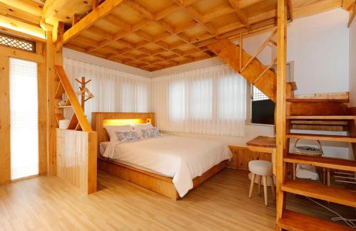 Gyeongju Casa | Hanok stay Mokhyang