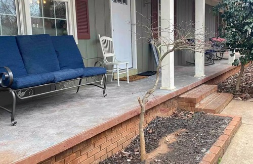 Seneca Casa | Hanover Haven 1 BR/1 Bath