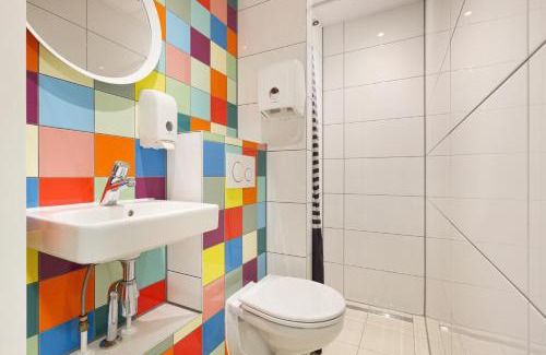 Grachtengordel-Zuid Hostal | Hans Brinker Hostel Amsterdam