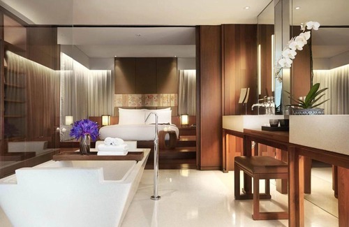 Ratchaprasong Hotel | Hansar Bangkok Hotel