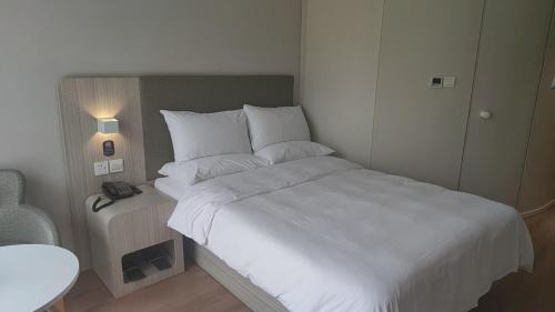 Haidian Hotel | Hanting Hotel Beijing Beiqing Road Yongfeng Technology Park