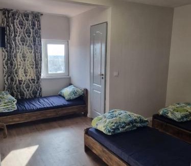 Jibert Casa | Hanul lui PUȘCĂ - CAZARE MUNCITORI
