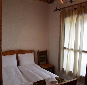 Ineu Casa | Hanul Moara cu Noroc