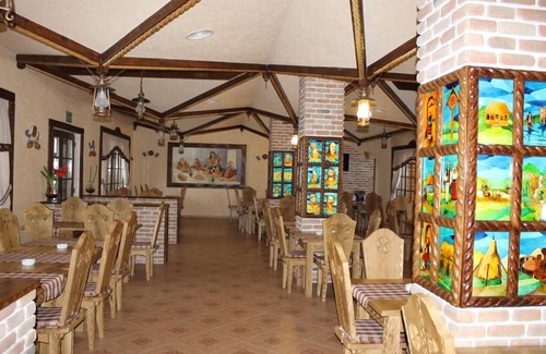 Romuli Casa | HANUL TENTEA