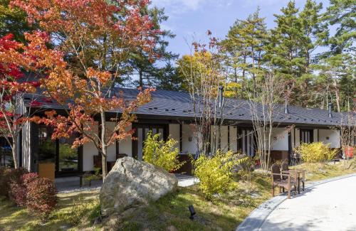 Fujikawaguchiko Cabina | HANZ OUTDOOR RESORT -formerly GLAMPING VILLA HANZ KAWAGUCHIKO