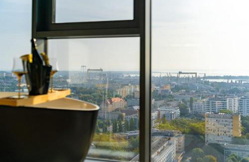 West Pomeranian Voivodeship Apartamento | Hanza Tower Original 21st Floor- Sea and City-View
