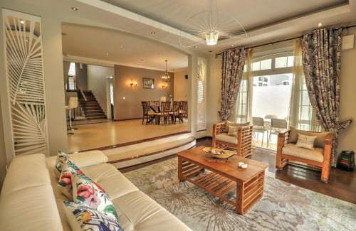 Sottise Villa | Happiness Villa 3 bedroom Luxury Villa with private pool, near all amenities and beaches Mauritius