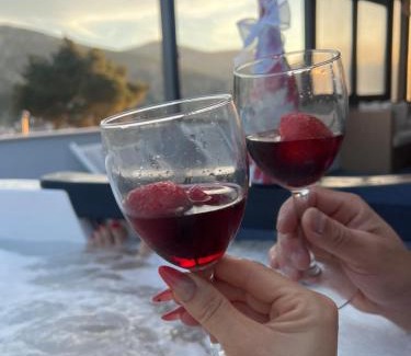 Kalymnos Town Apartamento | Happinest Private Suite with Jacuzzi