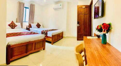 Tran Phu Beach Hotel | Happy Beach Hotel