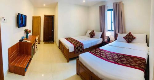Tran Phu Beach Hotel | Happy Beach Hotel