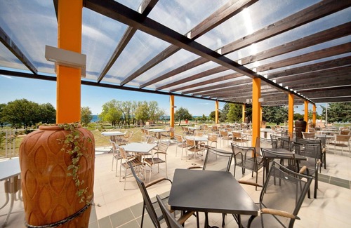 Umag Alquiler De RV | Happy Camp in Camping Park Umag