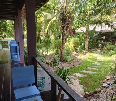Ko Kood Casa | Happy Days Guest House