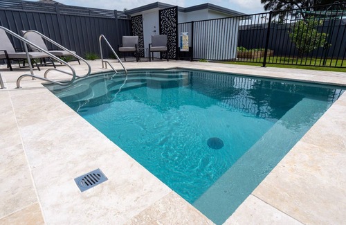 Culburra Beach Casa | Happy Dayz – Comfortable accommodation with pool