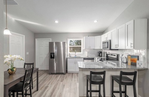 Ocala Casa | Happy Daze Ocala~Pet Friendly/Fenced Yard-WEC 14mi