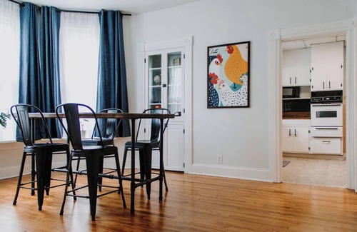 Wilmington Casa | Happy Hen House 2-Bedroom House w/ Amazing Front Porch and Backyard Chickens