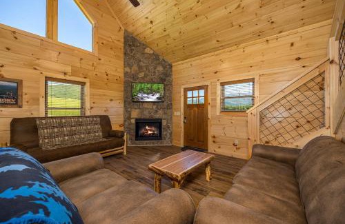 Cosby Casa | Happy Hideout, country livin with great mountain views, hot tub, arcades, fire pit, pets ok with fee