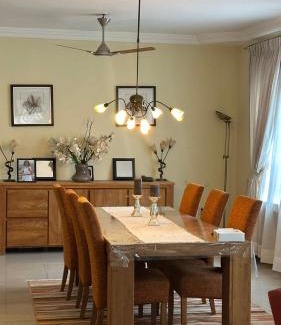 Accra Apartamento | Happy homes 5 bedroom house