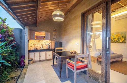 Sambahan Villa | Happy Honeymoon Private Villa