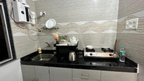 Andheri West Apartamento | Happy House Apartment Kokilaben Hospital 1 BHK