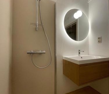 Mariakerke Apartamento | HAPPY in OOSTENDE - Lovely apartment with seaview at the beach
