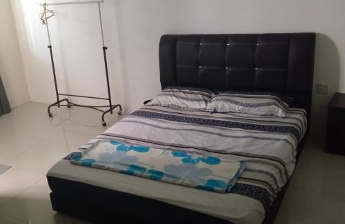 Pasir Puteh Baharu Apartamento | Happy inn home