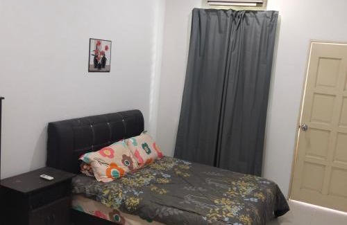 Pasir Puteh Baharu Apartamento | Happy inn home