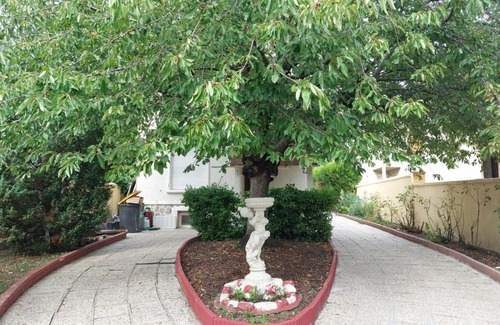 Epinay-sur-Seine Casa | Happy Land Holliday residential