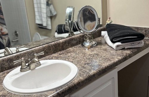 Brier Creek Country Club Apartamento | Happy Lodging 🤩Elegant, Spacious Luxury Crashpad ‼️🛍️ Great 🔥 Location 🌇👏
