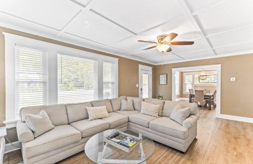Wilmington Casa | Happy Place- Midtown, Pet-Friendly, close to beach