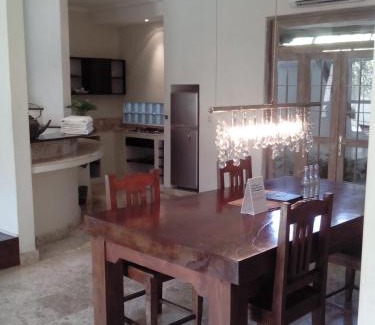 Laksmana Complejo | Happy Together By Kresna Hospitality