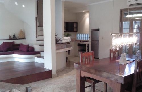 Laksmana Complejo | Happy Together By Kresna Hospitality