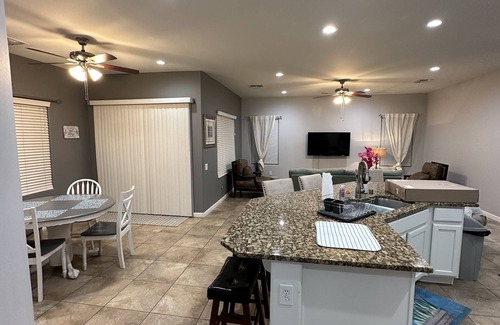 Stetson Valley Casa | Happy Valley Home