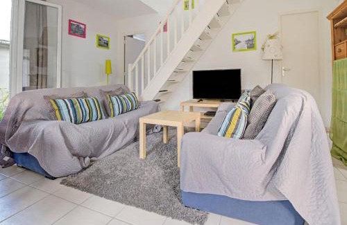 Isigny-sur-Mer Casa | Harbor Haven in Isigny-sur-Mer