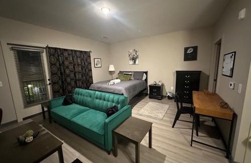 Memphis Apartamento | Harbor Hollow-Studio 2 mins to Renasant