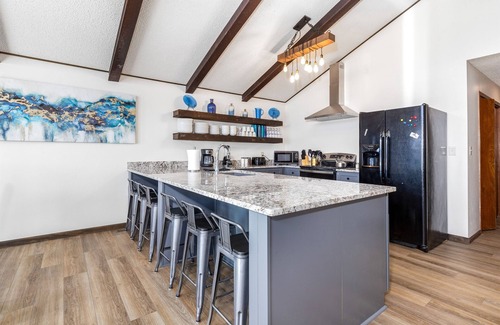 Afton Casa | Harbor House Monkey Island, 3bd/3ba, Dock, FirePit
