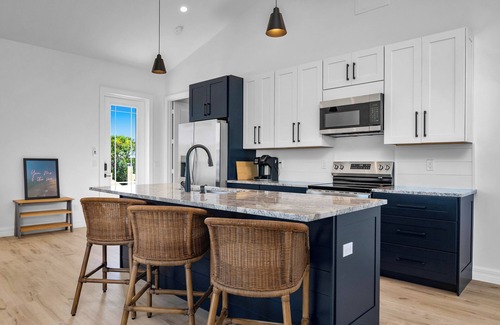 Marco Island Casa | Harbor Place Boathouse, BRAND NEW, Open, on stilts, ocean front