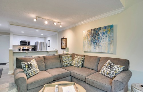 Harbor Springs Condominio | ¡NUEVO! Harbor Springs Condo ~ 6 millas al lago Michigan!