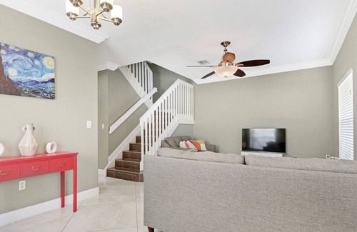 North Lauderdale Casa | Harbor Vacation Homes
